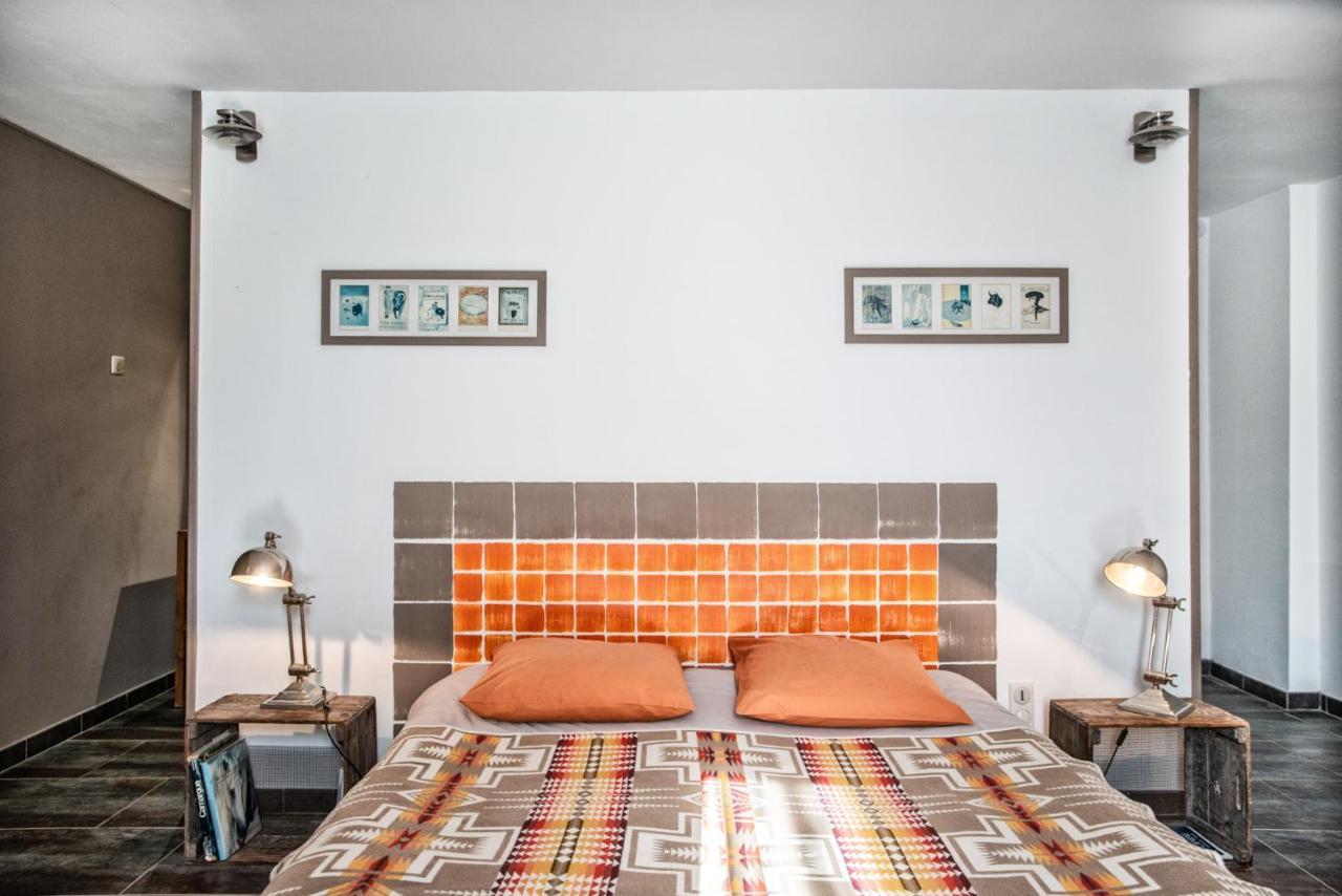 Mas De Bouvet En Camargue Bed & Breakfast Albaron Exterior photo