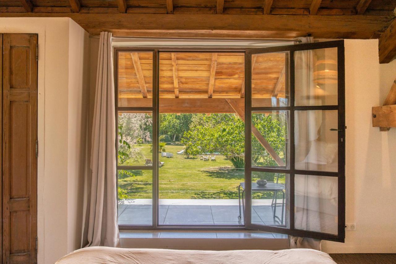Mas De Bouvet En Camargue Bed & Breakfast Albaron Exterior photo