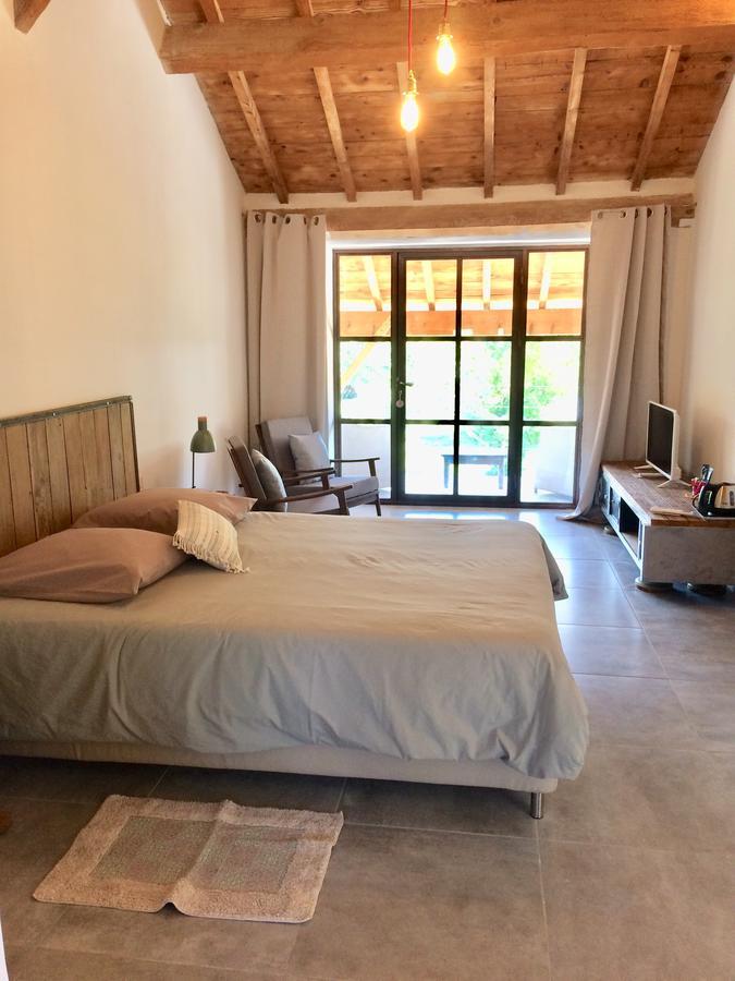 Mas De Bouvet En Camargue Bed & Breakfast Albaron Exterior photo
